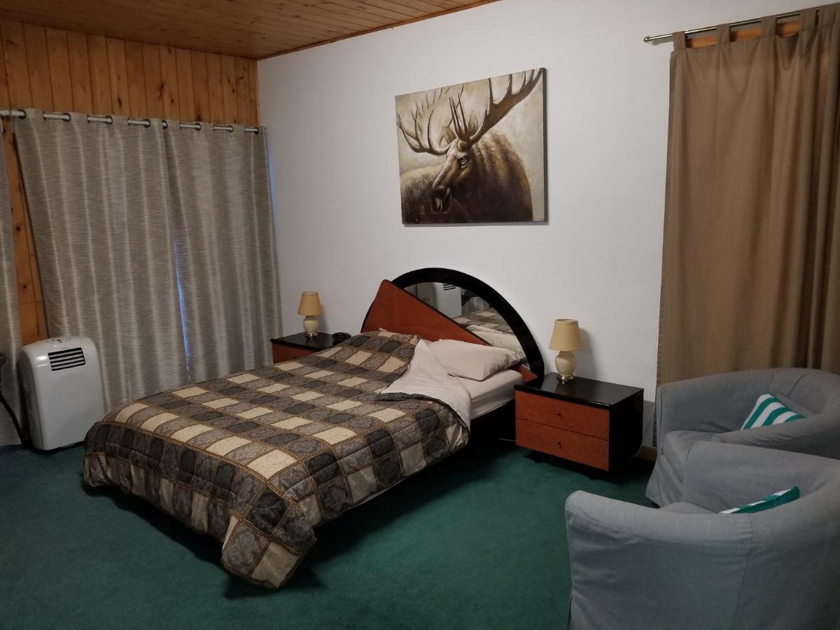 All Star Resort Madawaska Exterior photo